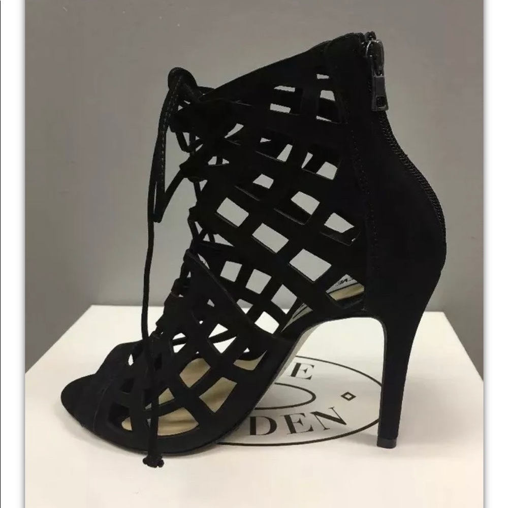 New Steve Madden Sedduce Black Nubuck Heels